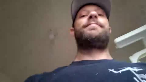 handylong88 online show from January 7, 8:11 pm