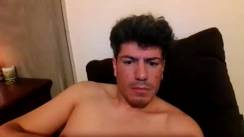 Snapshot of handyman505 chatting on March 29, 8:36 am Handyman online show from March 29, 8:36 am