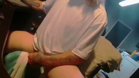 Handystudman online show from February 14, 4:31 pm