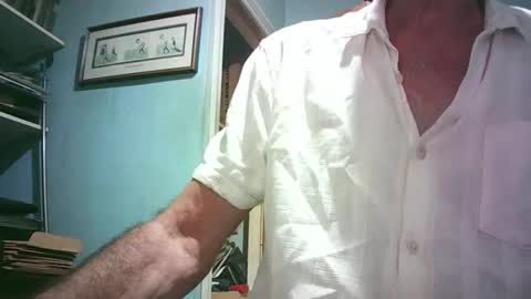 handymanforyou177322 online show from April 25, 10:07 pm