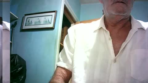 handymanforyou177322 online show from June 12, 10:30 pm