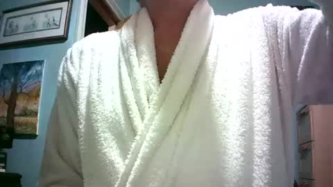 handymanforyou177322 online show from July 11, 9:38 pm