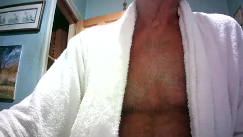 handymanforyou177322 online show from July 27, 9:33 pm