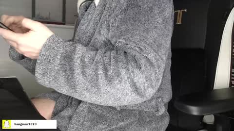 Snapshot of hangman73 chatting on January 17, 7:08 am Hangman online show from January 17, 7:08 am