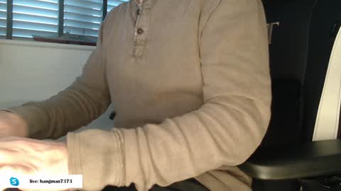 Snapshot of hangman73 chatting on January 23, 1:35 pm Hangman online show from January 23, 1:35 pm