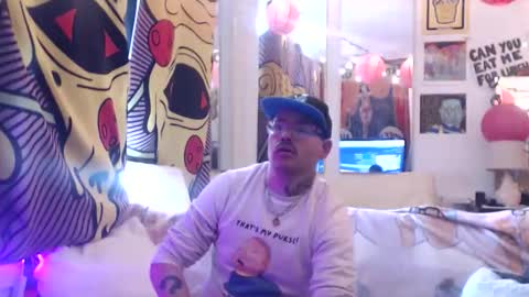 hank rams online show from May 25, 5:41 pm