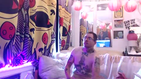hank rams online show from June 26, 1:26 pm