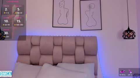 Snapshot of hanna__evans_ chatting on March 15, 11:49 am hanna__evans_ online show from March 15, 11:49 am