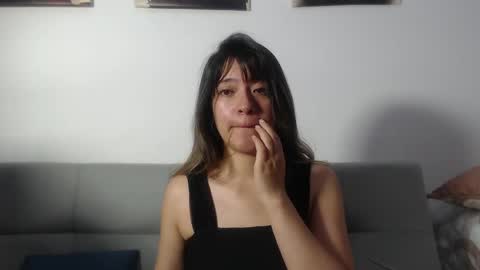 Hanna  online show from May 4, 9:16 am