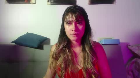 Hanna  online show from May 18, 3:35 am