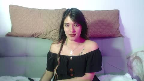 Hanna  online show from July 30, 1:15 am