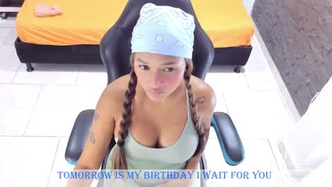 Hanna online show from February 10, 1:01 pm