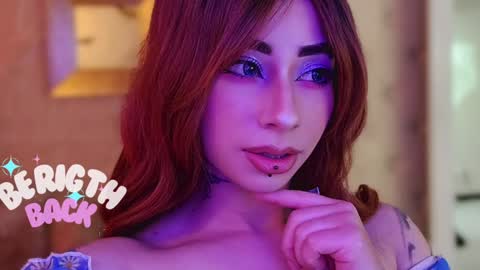 Snapshot of hanna_azumi_ chatting on December 22, 11:41 pm hanna online show from December 22, 11:41 pm