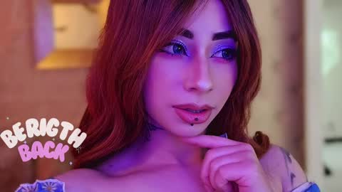 Snapshot of hanna_azumi_ chatting on February 24, 12:20 am hanna online show from February 24, 12:20 am