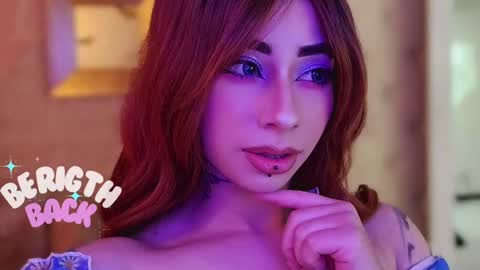 Snapshot of hanna_azumi_ chatting on March 5, 6:23 am hanna online show from March 5, 6:23 am
