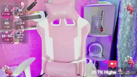  hanna  online show from December 18, 2:28 am