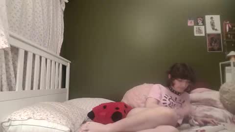 Hanna Banana5 online show from April 27, 3:04 am