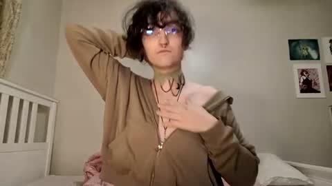 Hanna Banana5 online show from July 27, 12:39 am