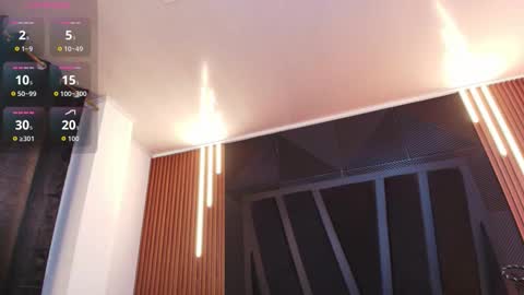 HANNA BECKER online show from March 9, 11:03 am