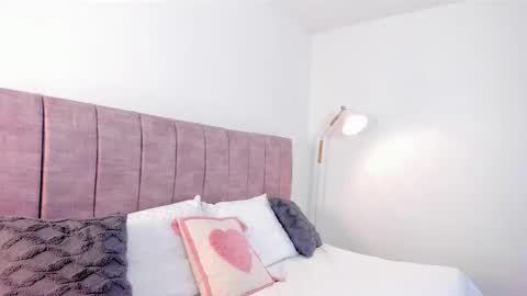 hanna_bunny15 online show from February 27, 9:48 pm