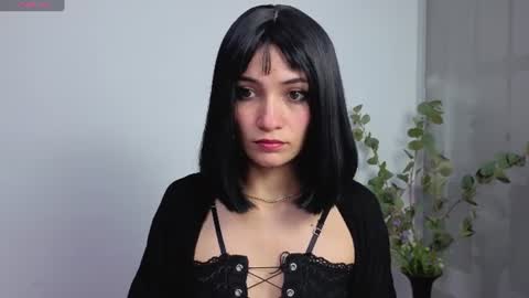 Sara online show from July 26, 1:40 pm