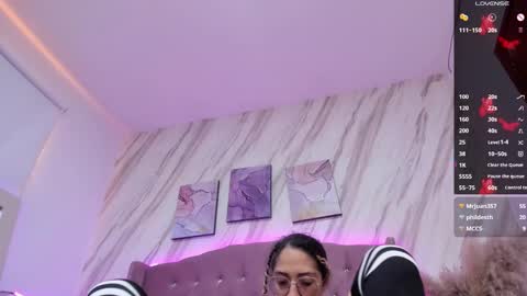 HANNA online show from December 19, 5:08 pm