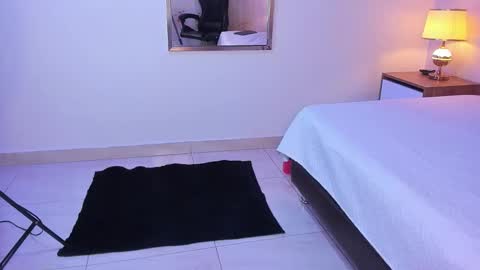 hanna_daze online show from March 6, 10:23 am