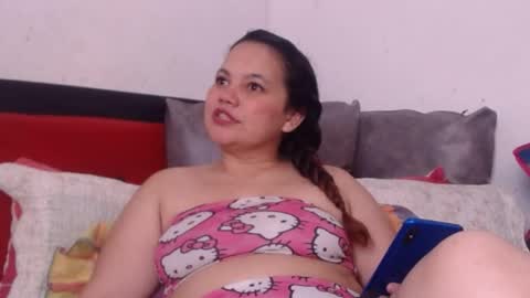  Hanna  online show from May 12, 8:17 pm