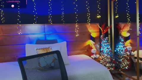 Hanna online show from November 27, 2:57 am