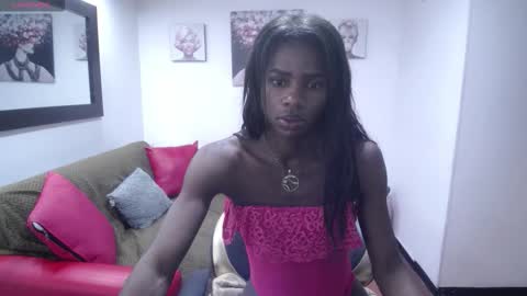 hanna_lamber online show from September 26, 11:25 am