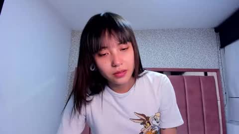  H A N N A  online show from November 8, 11:25 pm