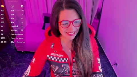 hanna_ma online show from March 6, 4:25 pm