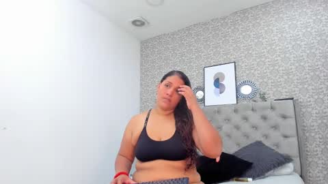 HANNA online show from October 4, 11:19 am