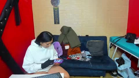 Snapshot of hanna_mature01 chatting on October 4, 1:25 am Hanna online show from October 4, 1:25 am