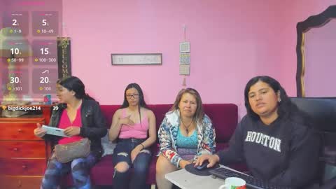 Snapshot of hanna_mature01 chatting on November 19, 1:55 pm Hanna online show from November 19, 1:55 pm