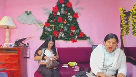 Snapshot of hanna_mature01 chatting on December 14, 12:43 pm Hanna online show from December 14, 12:43 pm