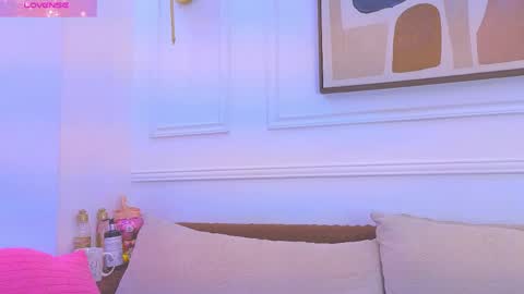HANNA SOFIA online show from June 7, 11:03 am