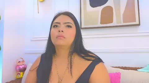 HANNA SOFIA online show from June 15, 11:01 am