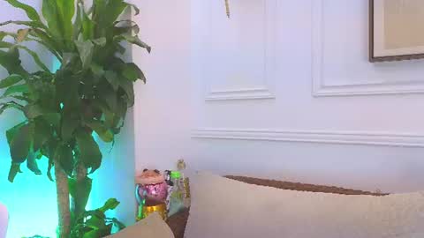 HANNA SOFIA online show from July 27, 10:44 am
