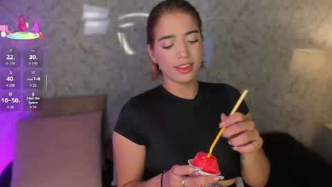 Hanna  online show from June 10, 7:46 pm