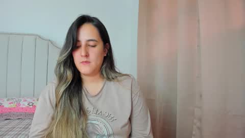 Hanna online show from January 8, 3:58 pm