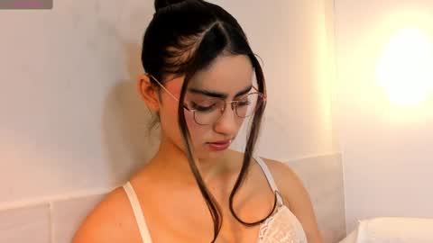 Hanna Connor online show from September 30, 11:37 am