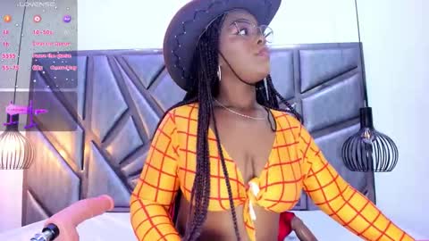 Snapshot of hannagatess1 chatting on November 1, 1:18 am hannagatess1 online show from November 1, 1:18 am