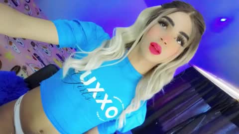 Snapshot of hannah_backers chatting on December 13, 8:25 pm hannah backers online show from December 13, 8:25 pm