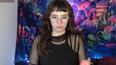 HannahHexx online show from March 22, 4:27 am