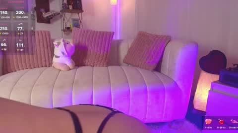hannah_lovee online show from January 16, 6:46 am