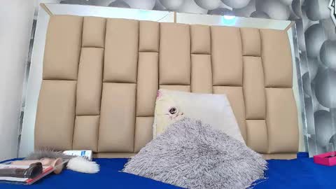 hannah_teehn online show from November 28, 7:16 pm