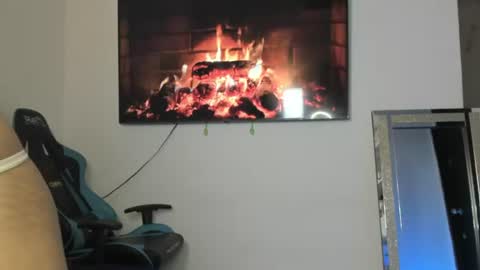 Hannah online show from July 23, 8:40 pm