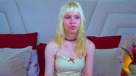 Hannah online show from June 30, 6:14 am
