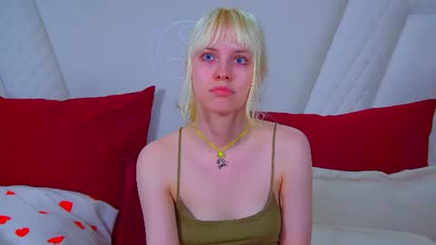 Hannah online show from July 24, 6:50 pm